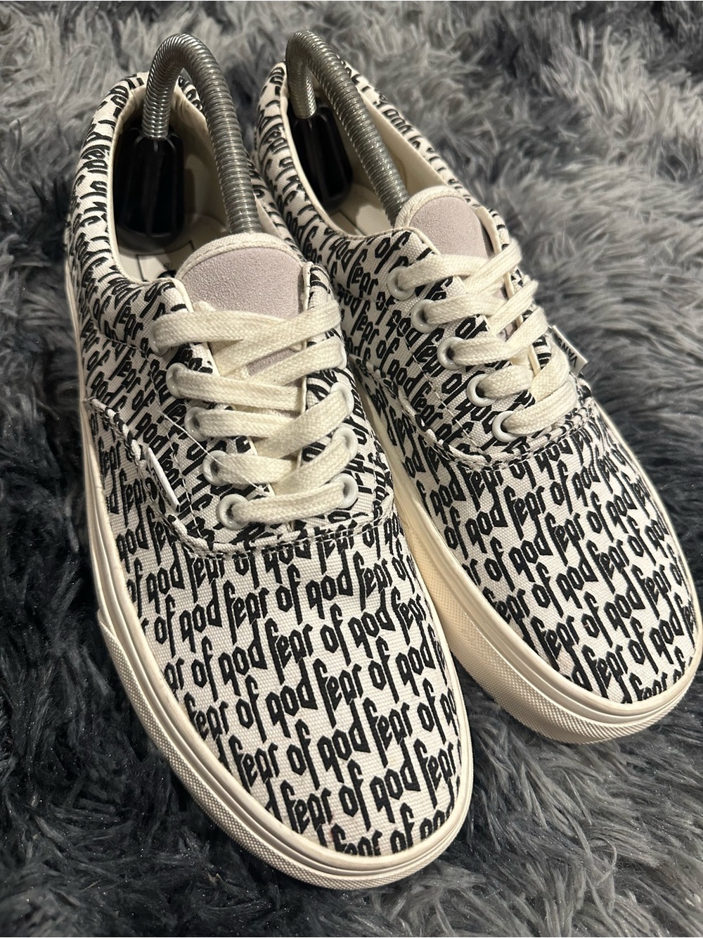 Fear of God Repeating Logo Low-Top Sneakers — Black & White